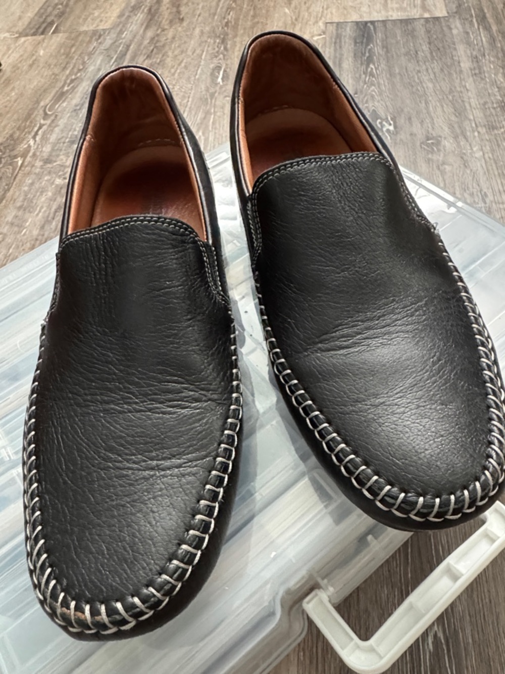 Johnston & Murphy Black Leather Slip-On Moccasin Loafers